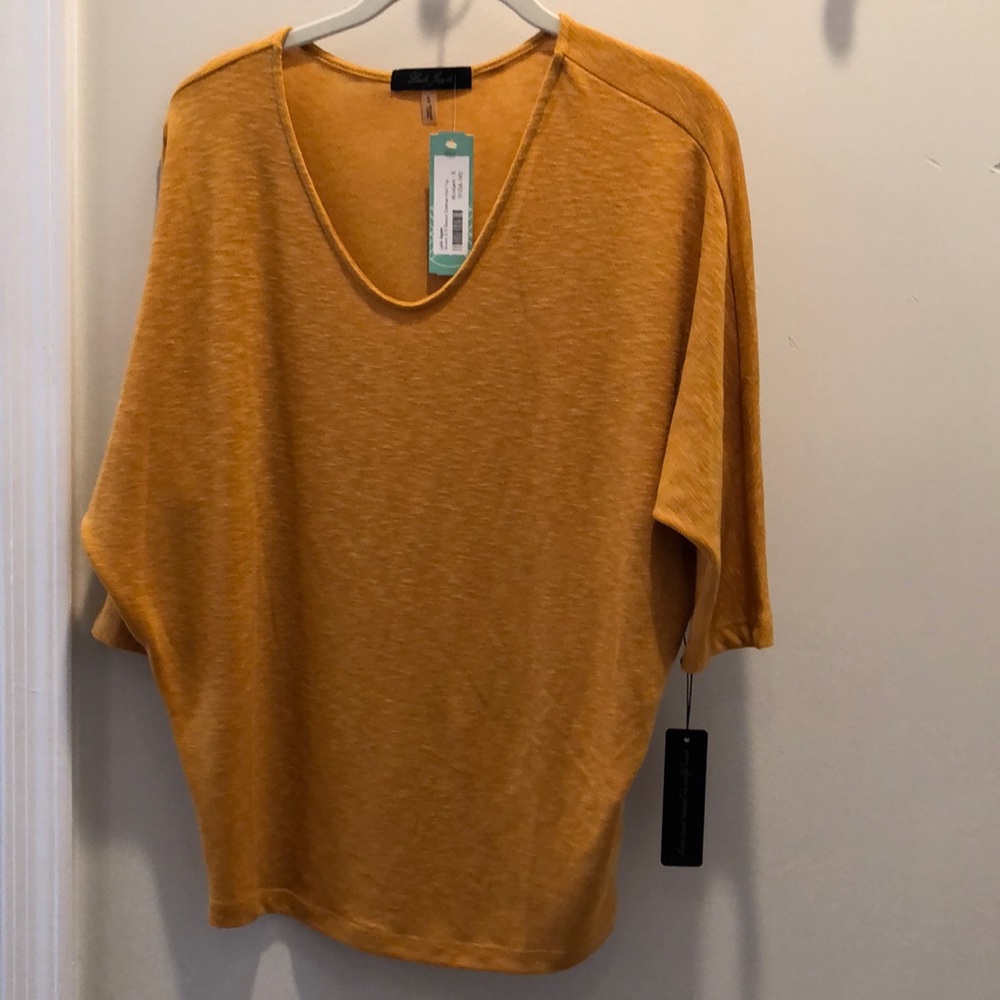 Laila Jayde mustard Dolman sweater size small